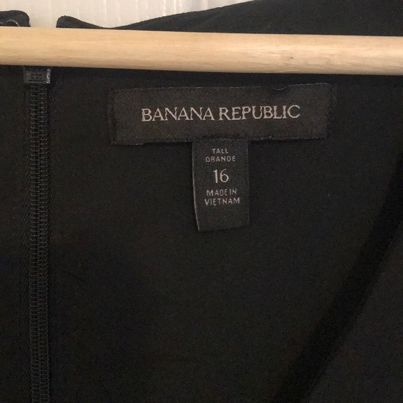 Banana Republic v neck wide-leg jumpsuit 16 tall - Picture 3 of 4